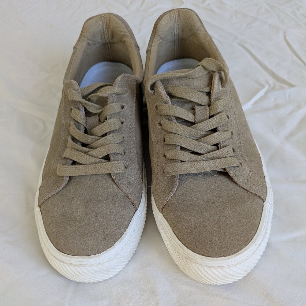 Quince Italian Suede Everyday Sneakers - Picture 9 of 9
